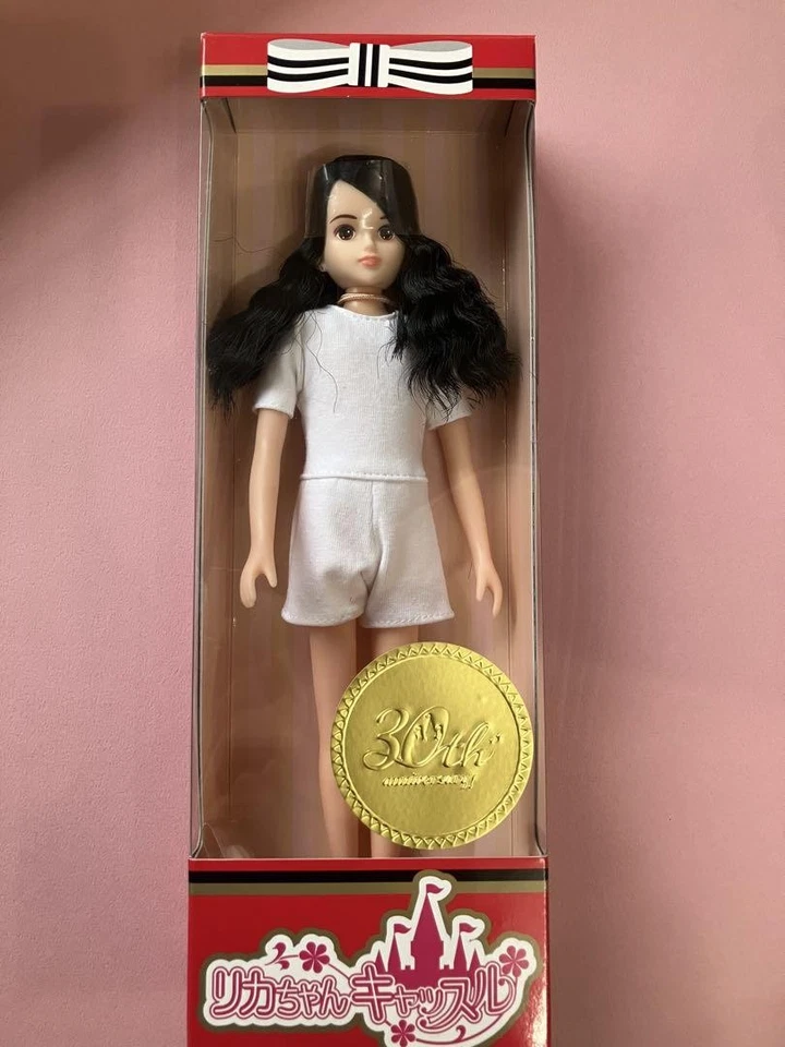 Castillo Licca-chan 2023 - Muñeca BOY FRIEND SHO-kun Nº13048 - Pelo Negro Onda Larga Foto 2 de 3