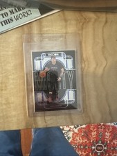 2023-24 Panini Recon - The Mighty Luka Dončić #19