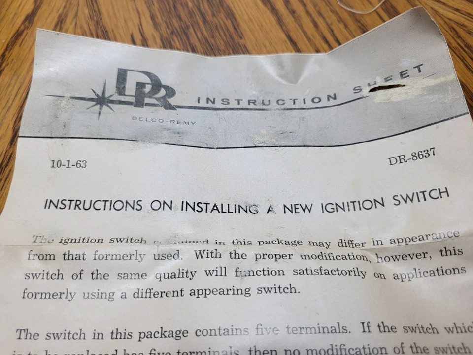 Chevrolet Corvette 1961 1962 1963 interruptor de encendido Delco Remy 1116610 nos D-1434 Foto 2 de 4