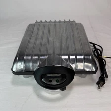 VillaWare Waffle Maker Waffler 2001C Classic 4 Square Iron - VTG Working READ