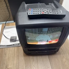 Phillips Magnavox 9-inch CCU091AT01 VCR TV Combo with Remote Tested And Working