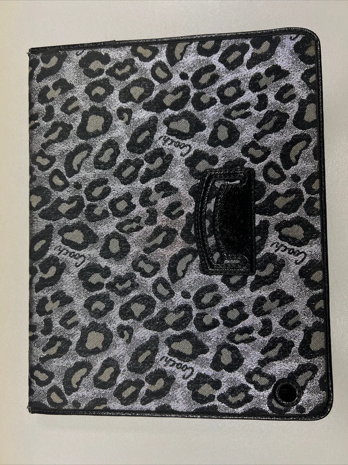 SOPORTE ESTUCHE COACH NEGRO/PLATEADO LOGOTIPO FIRMA LEOPARDO 1, 2, 3, 4 Foto 2 de 4