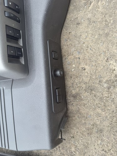 2011-2016 Ford Super Duty Door Panels Lariat F250 F350 F450 - Picture 11 of 11