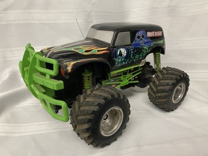 Vintage 2000 Tyco Grave Digger RC Monster Jam Truck 27MHz No Controller