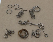 Lot of 5 Vintage Metal Wire Puzzle Toy Brain Teaser Game Mind  Magic Trick