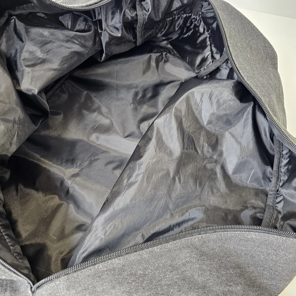 John Varvatos Duffle Bag Unisex Gray Perfume Fragrance Weekender - Image 4 of 4