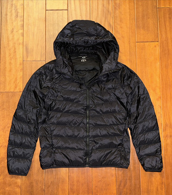 Uniqlo Ultra Light Down Jacket Womens Size Small Black Hooded Puffer Lightweight