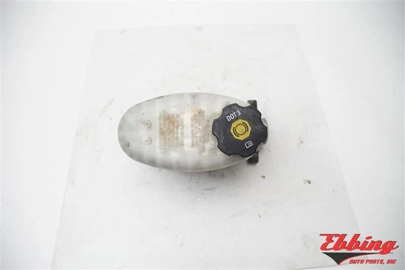 Conjunto de cilindro maestro de freno con depósito para GMC Savana 1500 2003-2007 699888 Foto 3 de 4