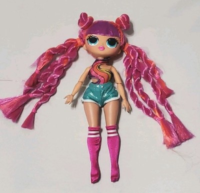 L.O.L. Surprise OMG Roller Chick Fashion Doll 