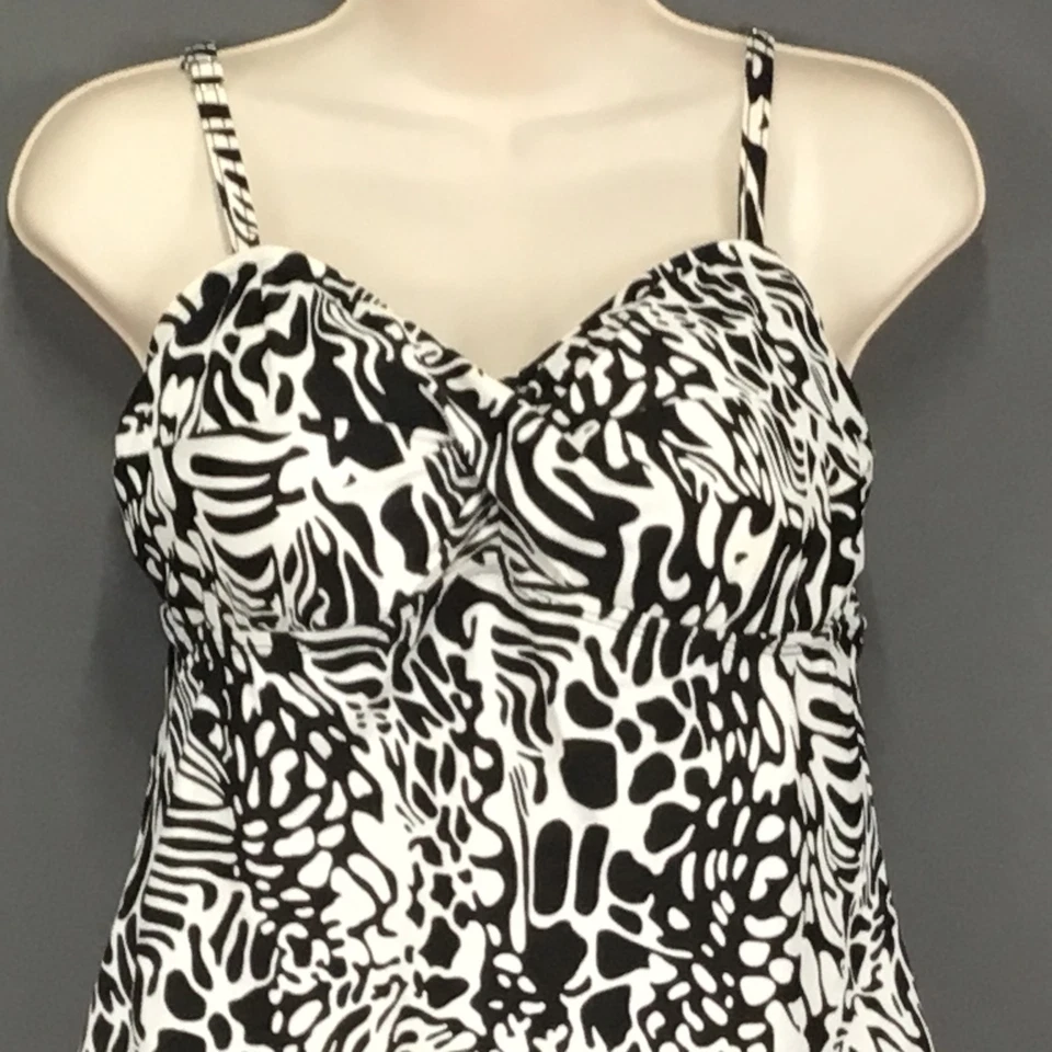 Maiô Merona Tankini Top Feminino Grande Preto Branco Estampa Abstrata Busto Acolchoado - Imagem 2 de 4