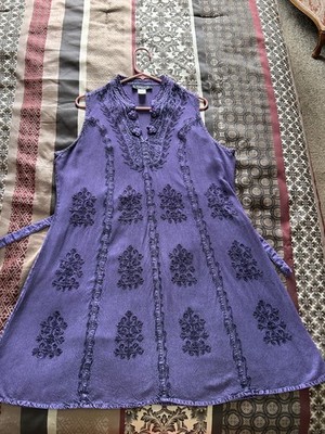 Pyramid Collection sleeveless purple acid-wash 100 % rayon