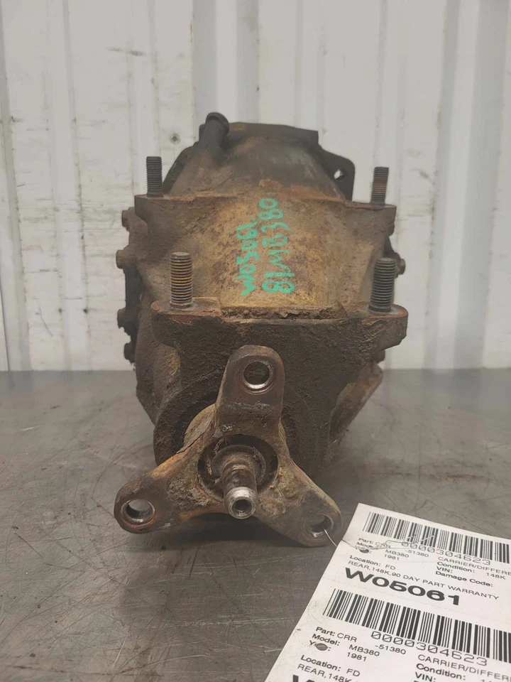 1981 Mercedes 380SL Carrier Differential Rear 3.27 Ratio 148k OEM 126350342 1982 - Image 3 of 4