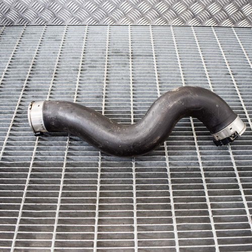 BMW 2 Ladeluftkühler-Rohrschlauch links F22 218i 100kw 8513849 2017