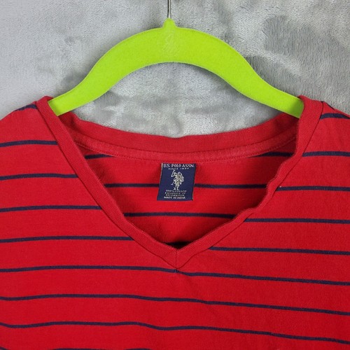 Men’s XL U.S. Polo Assn. Red black Striped V-Neck T-Shirt - Picture 3 of 7