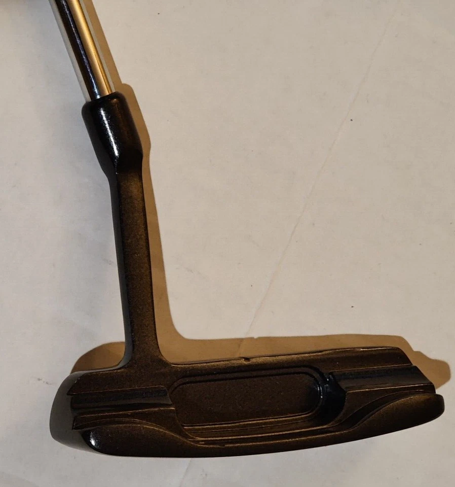 Texan Classics Heel and Toe Weighted Right Handed Putter Black w/ Steel Shaft - Image 3 of 4
