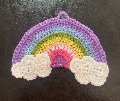  Hübscher Regenbogen handgehäkelt Fenster Einhorn Farben Muttertag Geschenk