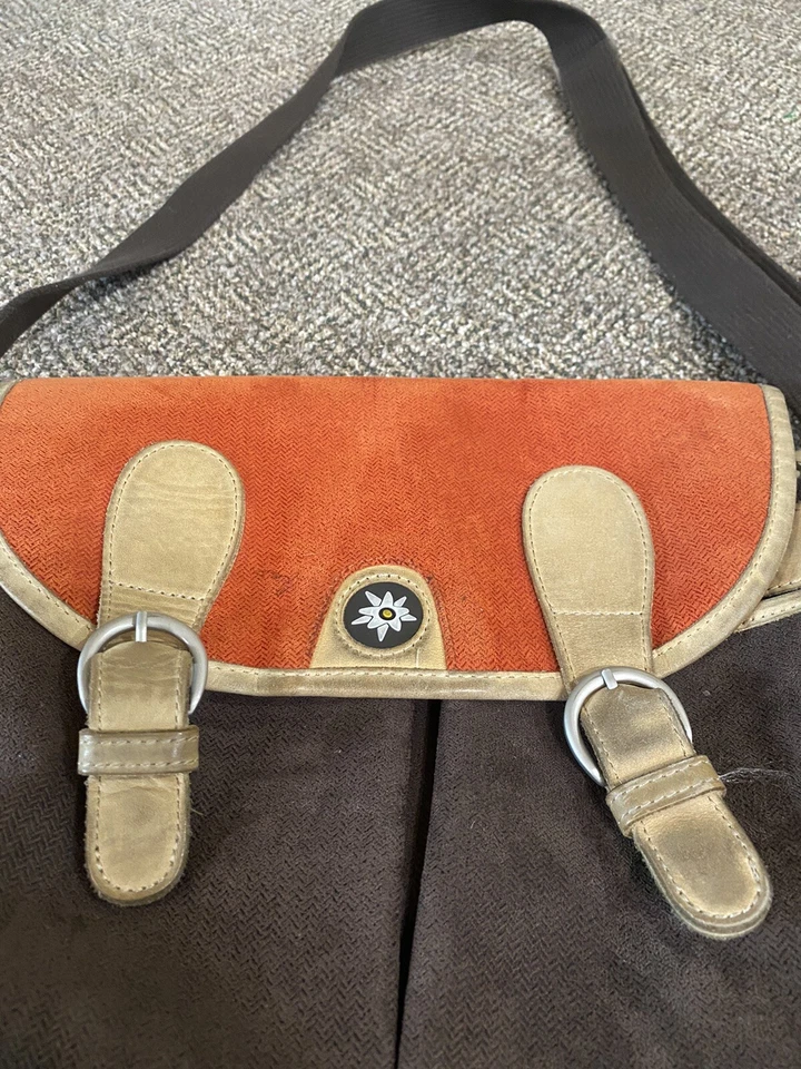 Bolso Bandolera Sherpani Trevina Marrón Y Naranja Bolsillos Integrados Botella De Agua Foto 2 de 4