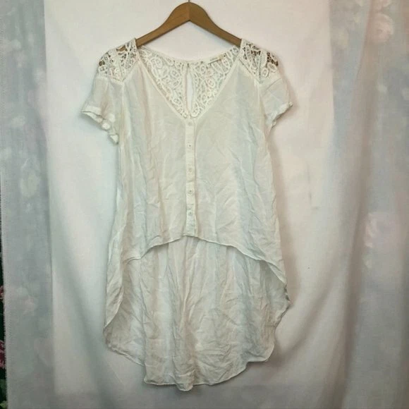 Top MILLAU LF Blanco Crochet Encaje Alto Bajo Alto-Bajo Manga Corta Con Botones Pequeño S Foto 2 de 4