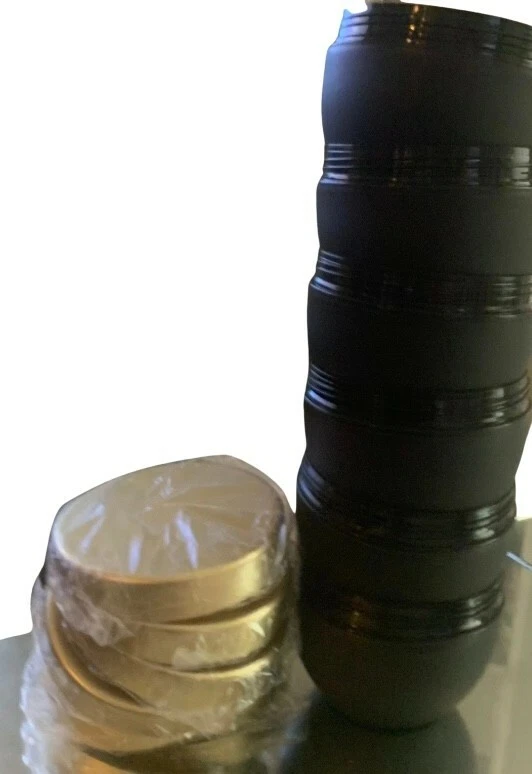 Frascos cosméticos negros mate de lujo con tapa dorada 8 oz (100 unidades) Foto 3 de 3