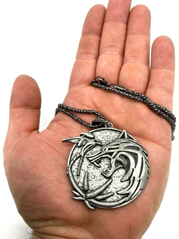 The Witcher Wolf Anhänger Amulett Talisman Halskette Cosplay Medaille Neu - Bild 4 von 4