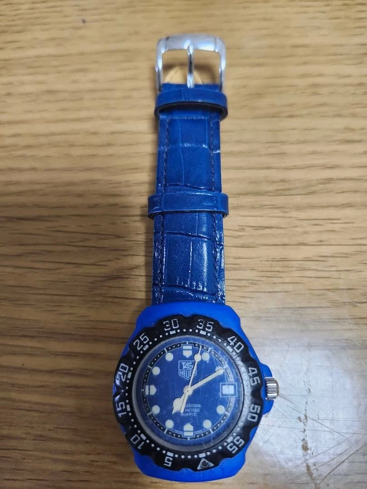 Профессиональные кварцевые часы Tag Heuer Formula 1 200 м синий черный циферблат винтажные б/у - Изображение 3 из 4