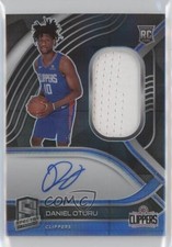 2020-21 Panini Spectra Rookie Jersey Auto Asia Prizm Daniel Oturu #197 Auto 5i2