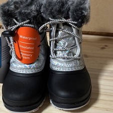 Ozark Trail Girls Waterproof Insulated Snow Boots Silver Black Fur Trim Size 7