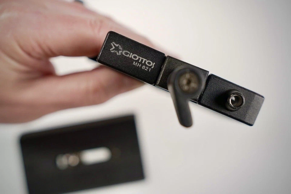 this Giottos MH 621 quick release set for your tripod monopod 🥳 - Image 4 of 4
