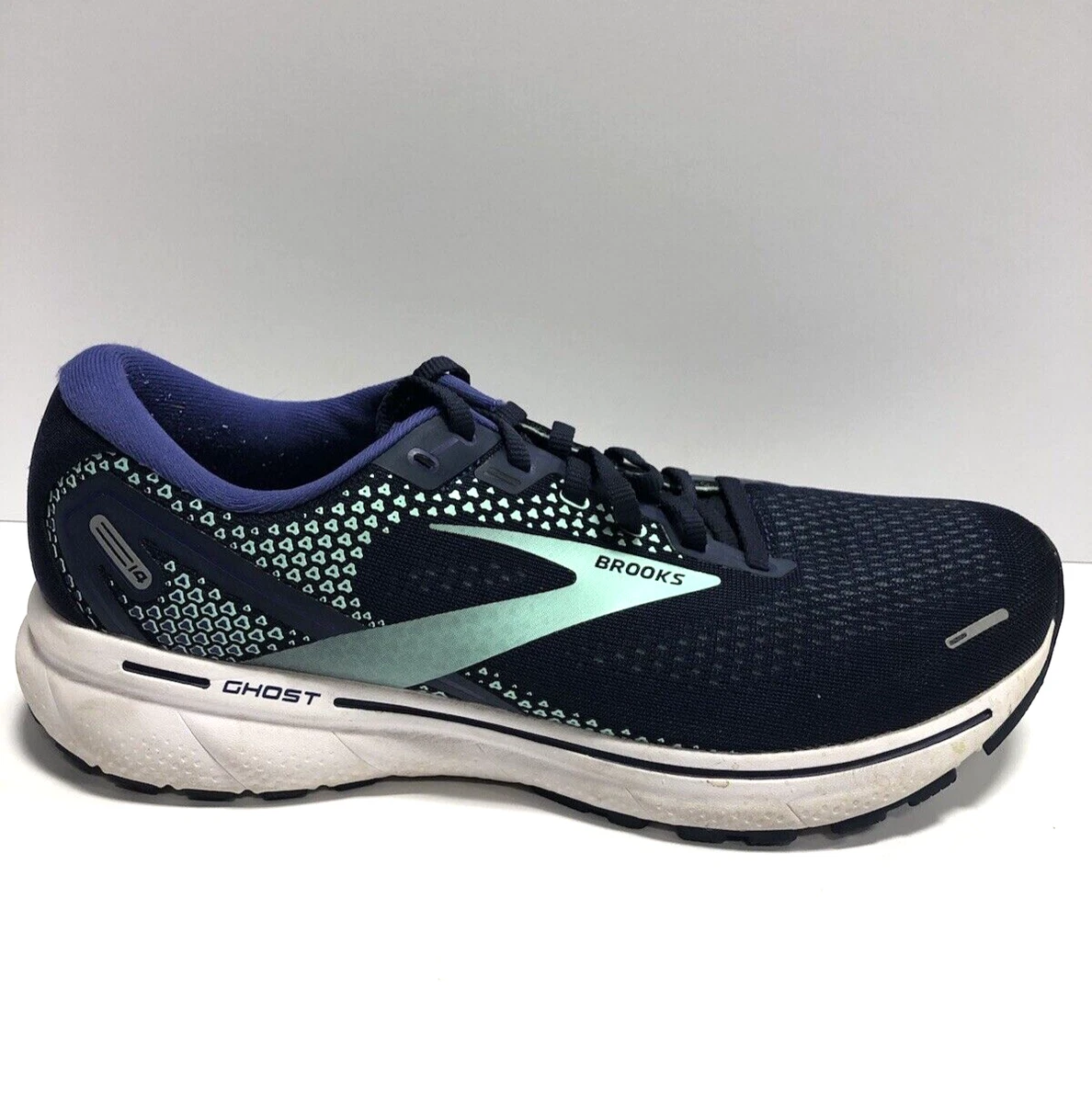 Brooks Women s Ghost 14 Running Shoes Size 12Narrow