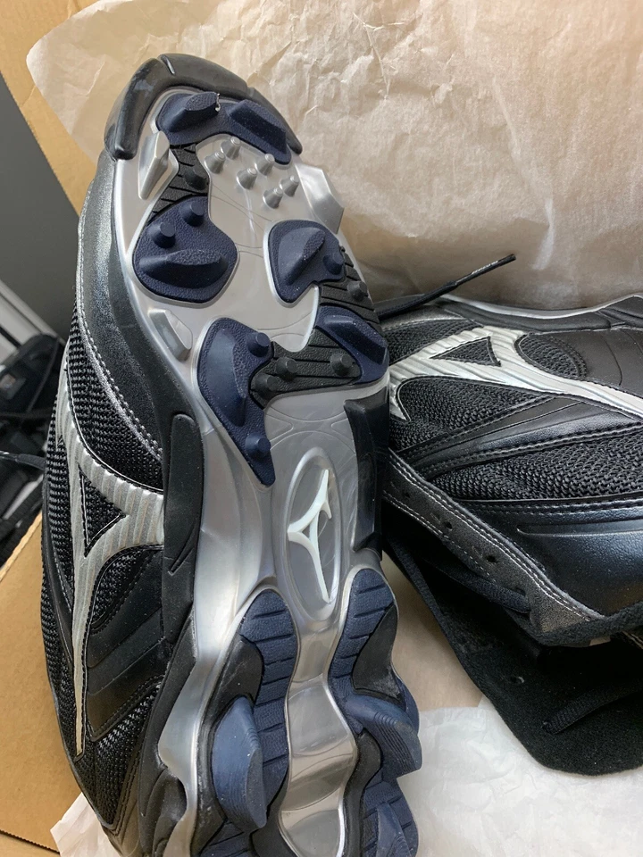 Chuteiras de beisebol Mizuno 9-Spike Lite Blur médio--tamanho 14 estilo: FB65MBK - Imagem 2 de 4