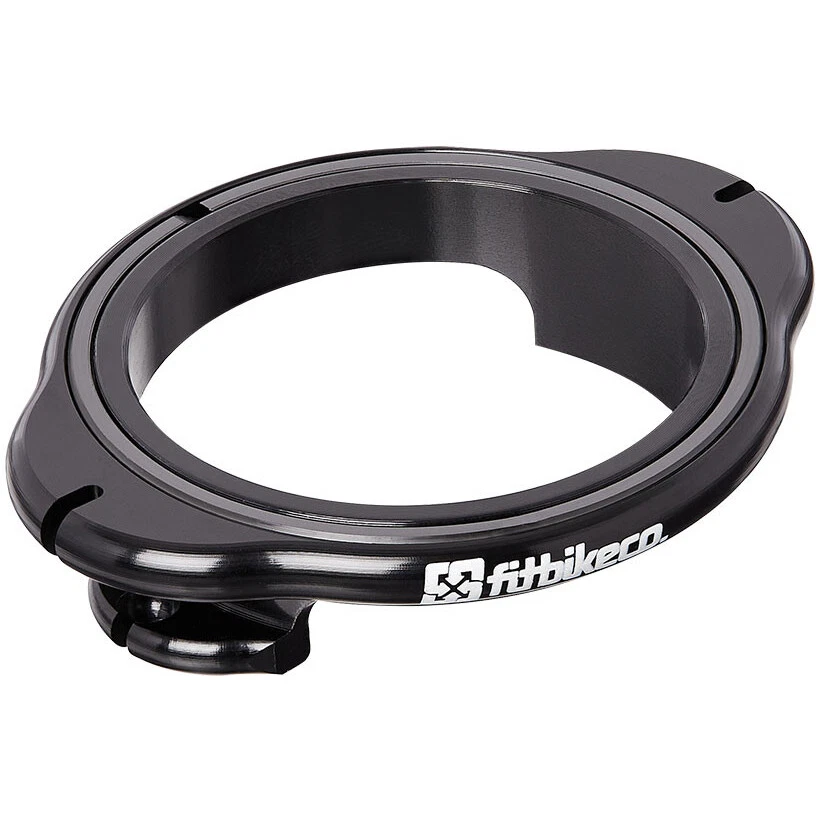 Brake detangler clearance