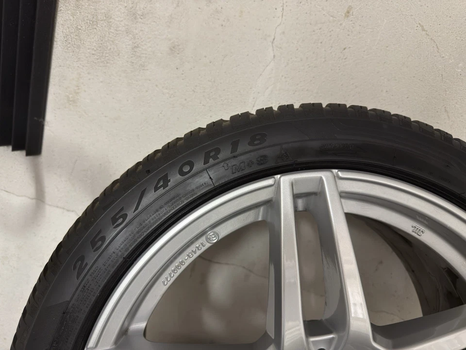 18 Zoll Felgen + reifen ( Allwetter reifen ) Sport - Bild 3 von 4