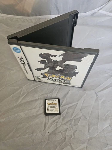 Pokemon White Version Game Nintendo DS 2011 Cartridge Box CIB Complete Authentic
