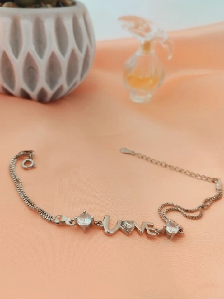 Pulsera para Mujeres en Plata de Ley 925 - Colgante de LoveAjustable. - Imagen 2 de 4