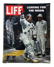 Leaving For The Moon August 4 1969 Life Magazine Neil Armstrong Astronauts