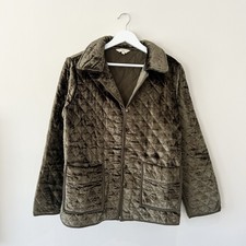East Velvet Quilted Jacket Size M Olive Green Pockets Button Fastening