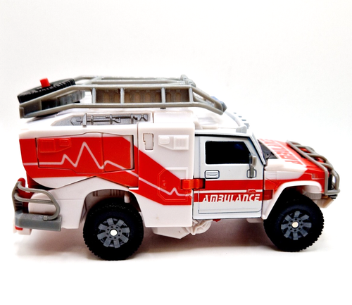 Hasbro Transformers Movie Voyager Class Rescue Ratchet COMPLETE action figure - Picture 6 of 23