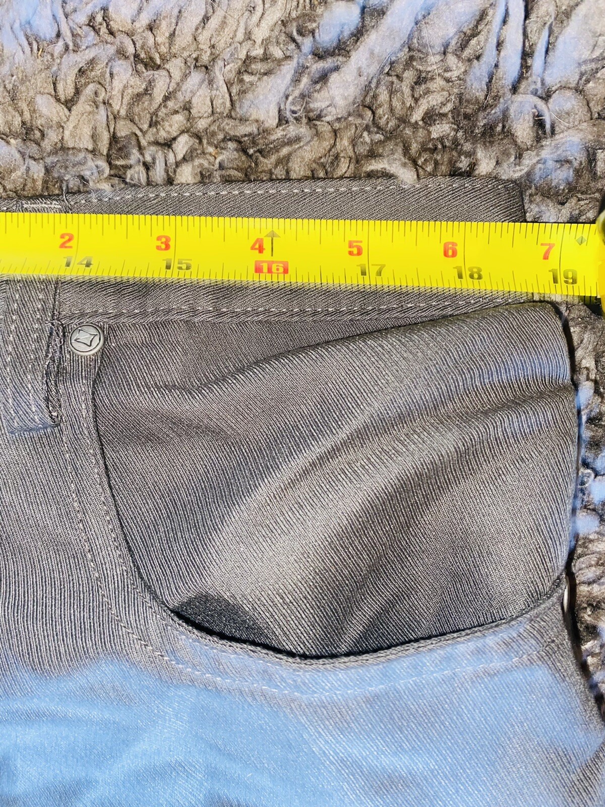 Picture 4 of 7