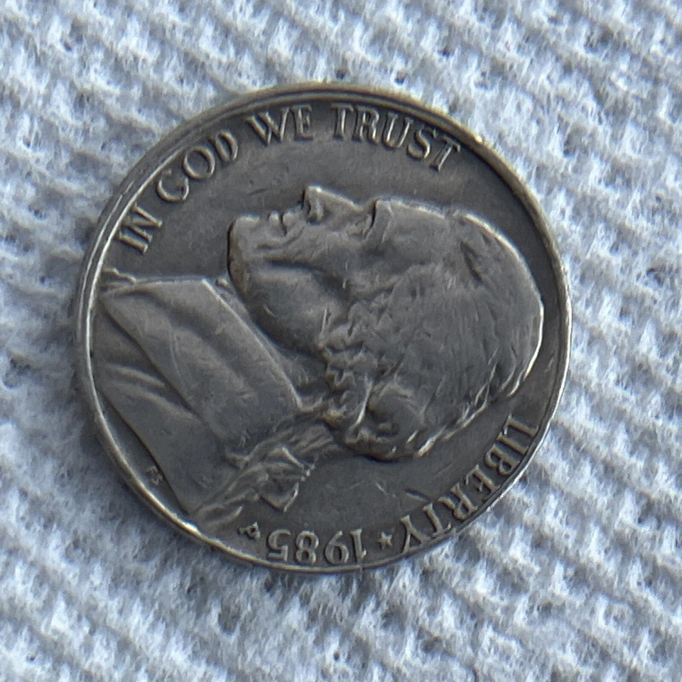 1985 P Jefferson Nickel Half DDO Error - Image 3 of 4
