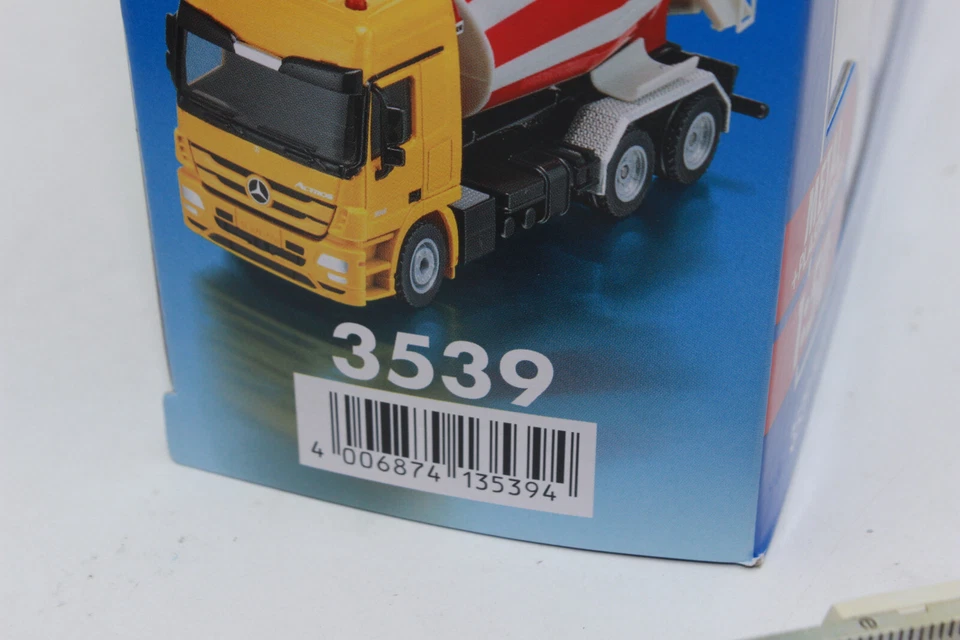 SIKU 3539 Mercedes Benz Camión Mezclador Amarillo/Rojo Cemento Mezclador 1:50 Nuevo EN Caja Foto 2 de 4