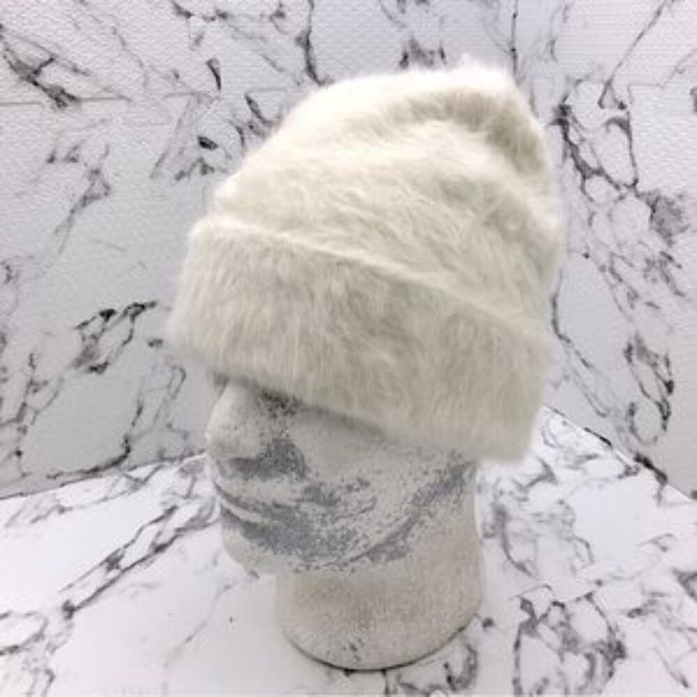 Men's Kangol Vintage White Cuff Pull On Casual Beanies NWT Men's Kangol Vintage White Cuff Pull On Casual Beanies NWT