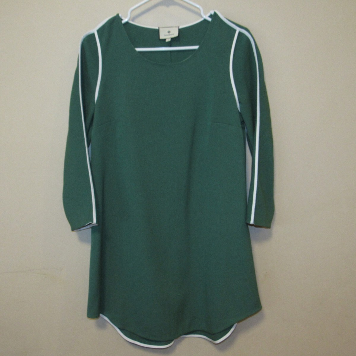 Tuckernuck Green Seamed Shift Dress with White Piping Trim 3/4 Sleeve sz  Small | eBay