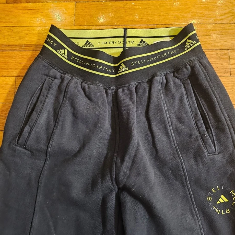 Pantalones de chándal para mujer Adidas by Stella McCartney negros amarillos S Foto 3 de 4