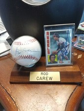 1984T Topps Rod Carew #600 Autographed & Official Baseball Autographed HOF2 Auto