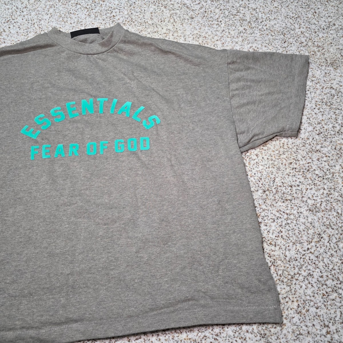 Fear of God Essentials Heavy Tee Dark Heather Oatmeal Oversized Men’s Sm View 3