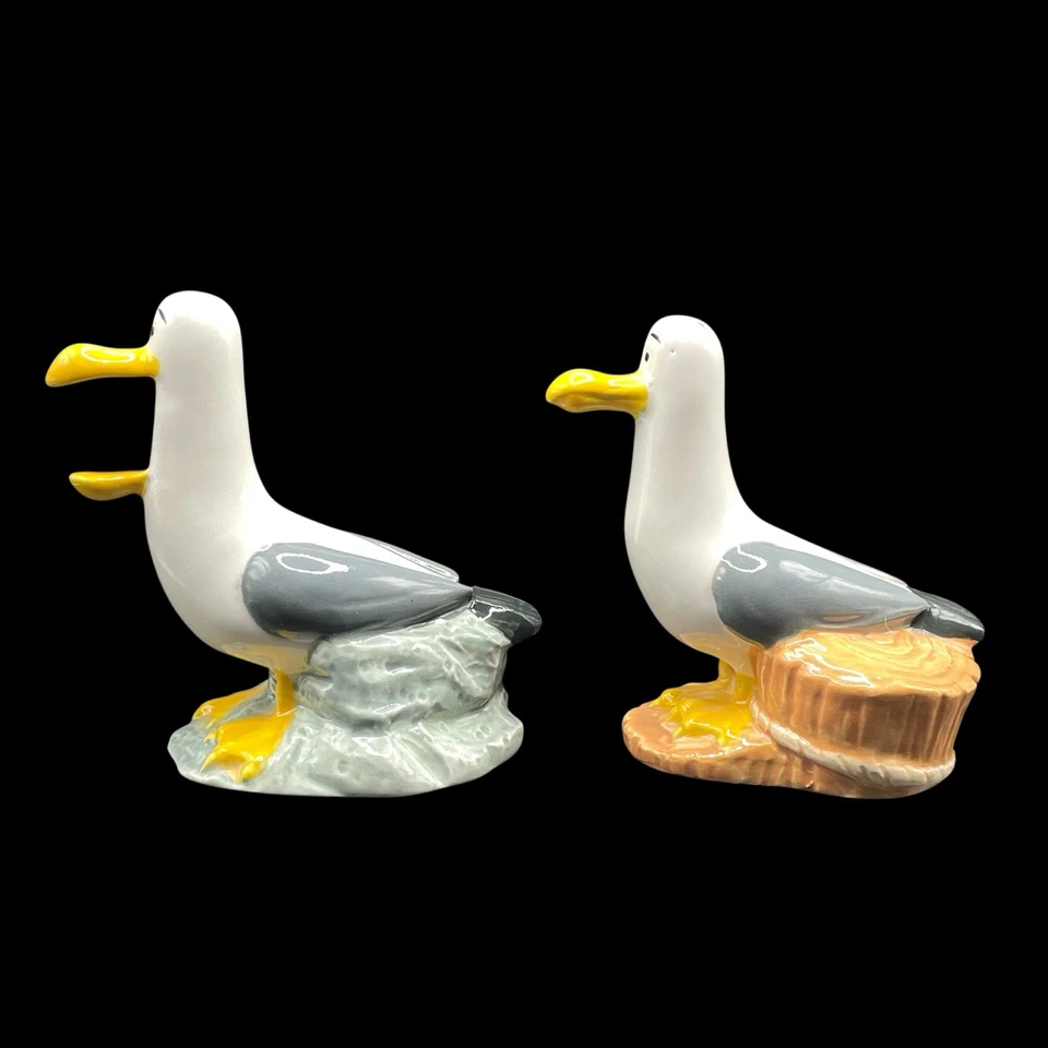 Juego de coctelera de sal y pimienta Finding Nemo Seagulls de los parques Disney Disney/Pixar Foto 2 de 4
