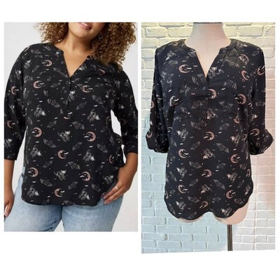 Torrid 5 (5X 28) Spooky Cats & Bats Moon Stars Challis Harper Blouse Shirt New