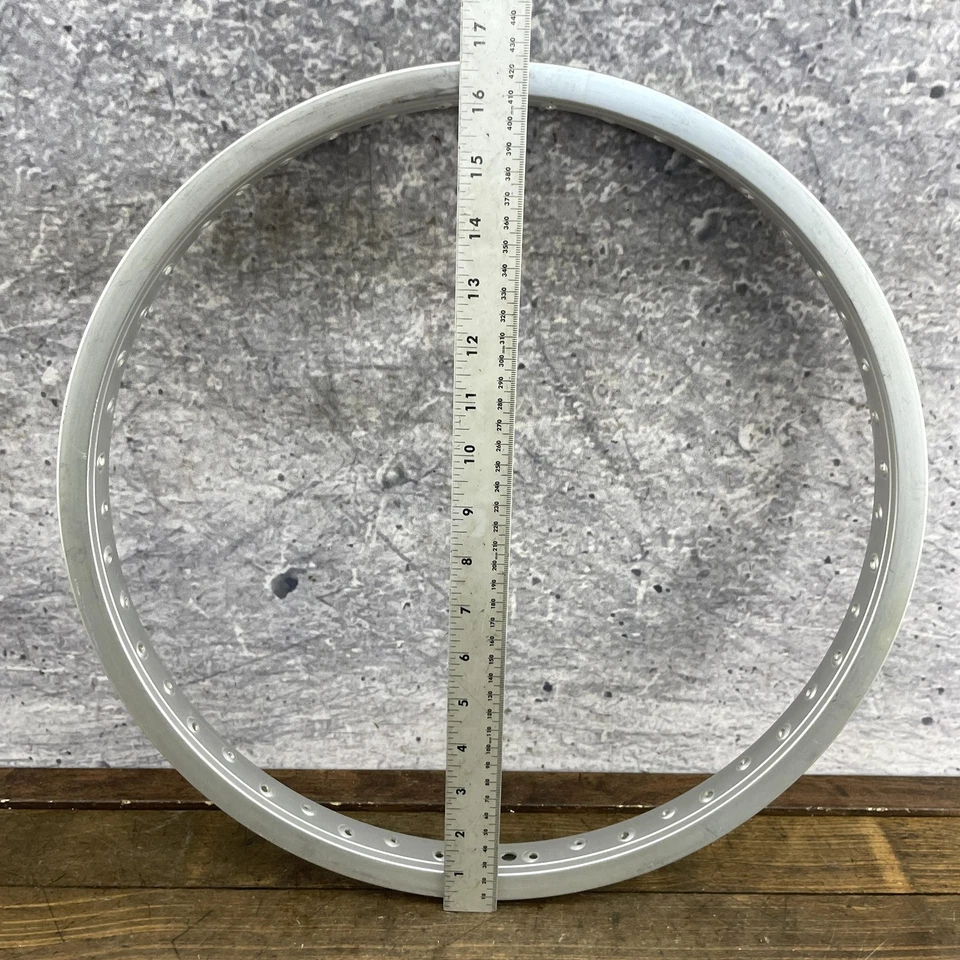 Vintage Araya 7X BMX Aro 20 Polegadas 48H Prata Alumínio Feito no Japão Old School - Imagem 4 de 4