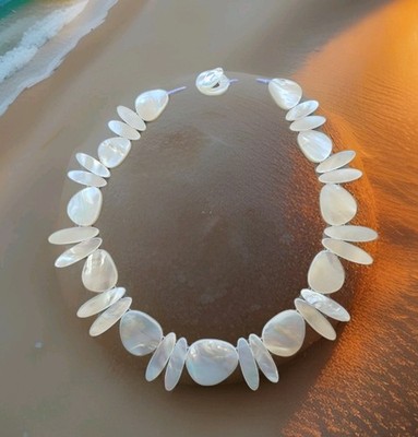 Stunning Artisan White Mother Of Pearl Choker With Toggle Closure Necklace NIP