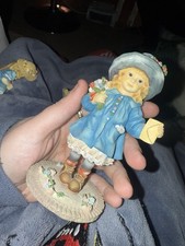 Leonardo Collection Lady Figurines